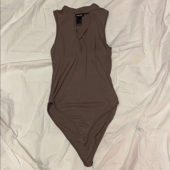 Gray brown bodysuit - Picture 4 of 4